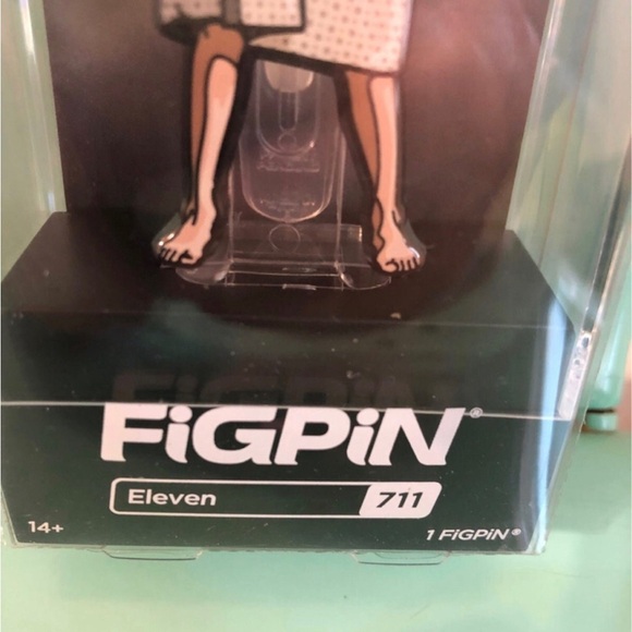 NIB Limited Edition Netflix’s 2021 Stranger Things Eleven Figpin 711 - Picture 3 of 4